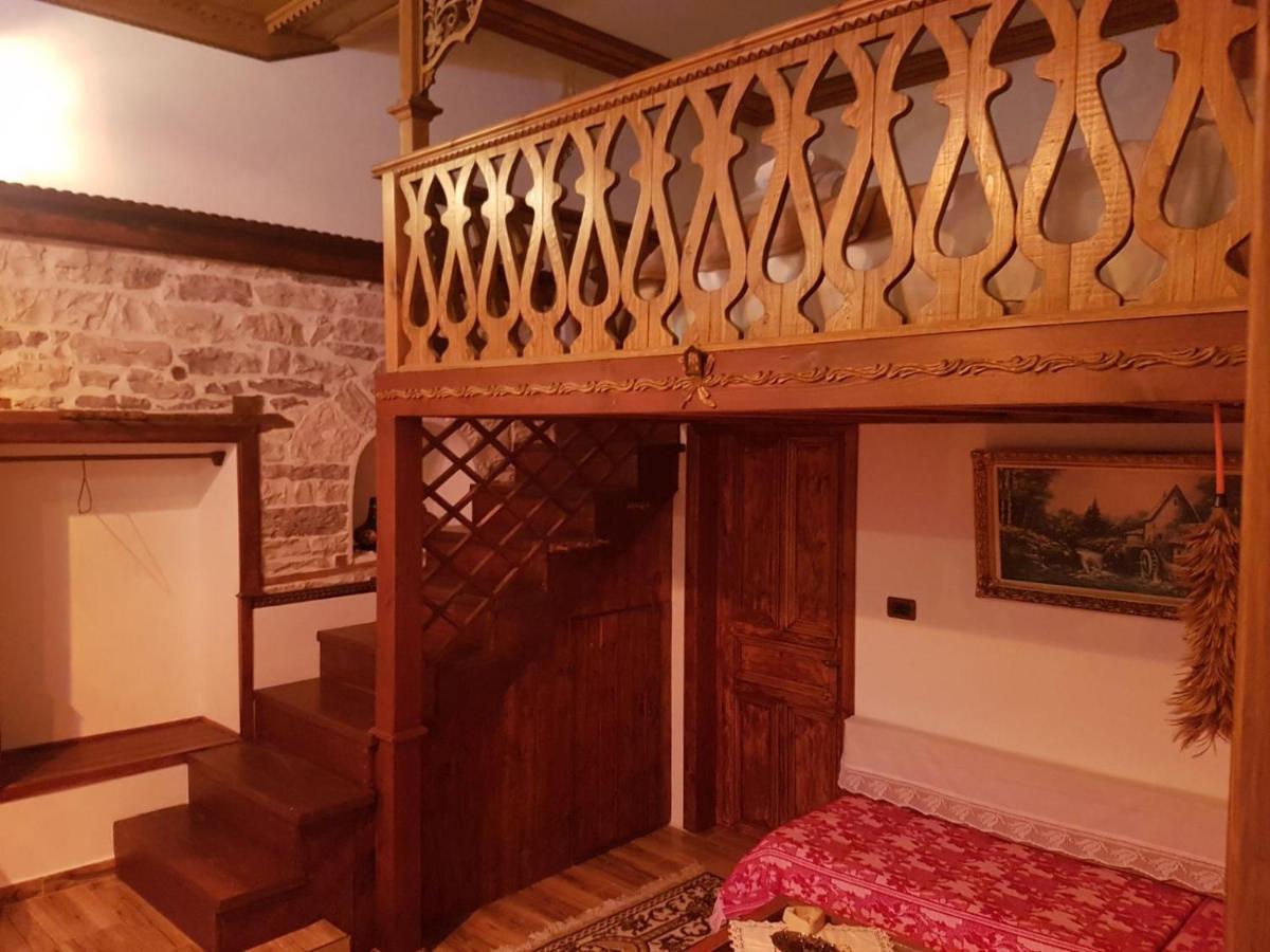 Riva Guest House Gjirokaster Exterior photo