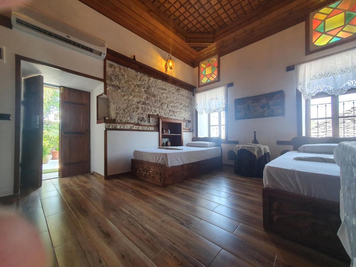 Riva Guest House Gjirokaster Exterior photo