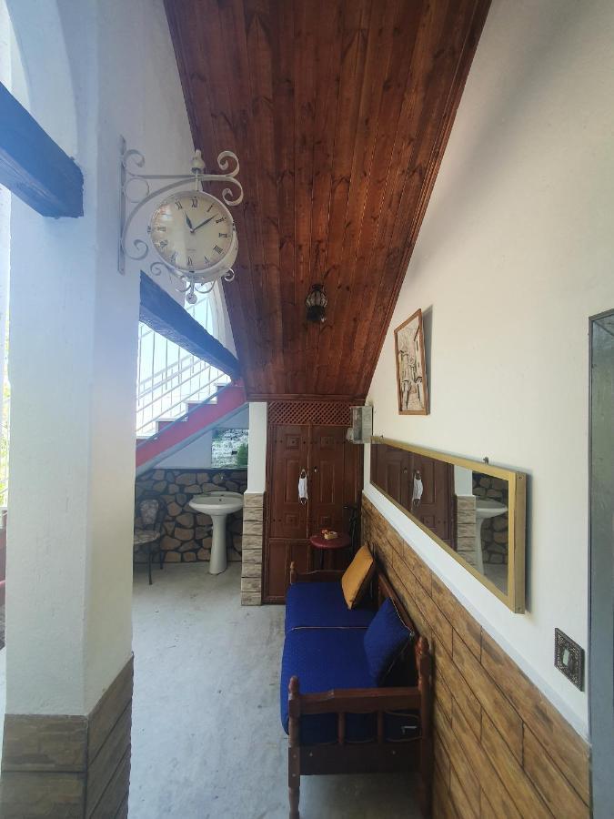 Riva Guest House Gjirokaster Exterior photo
