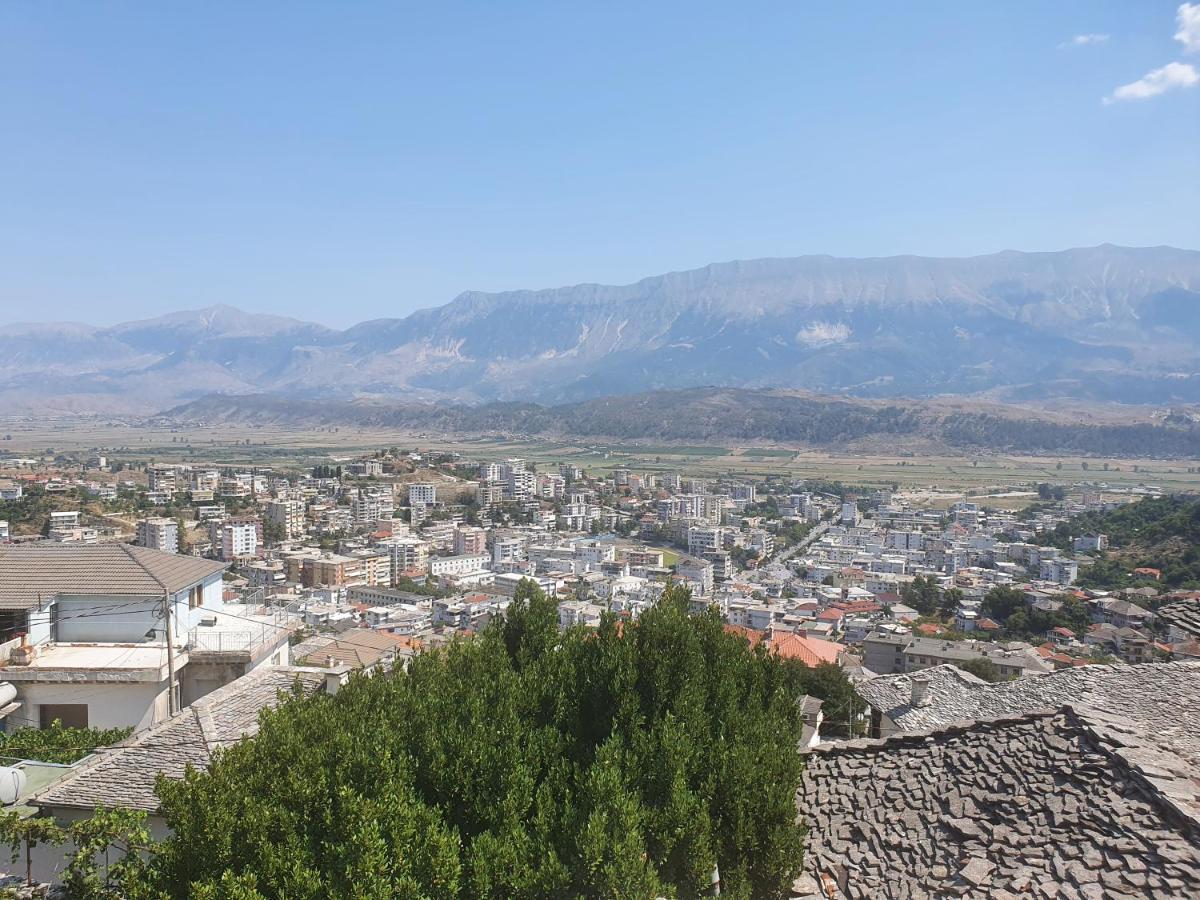 Riva Guest House Gjirokaster Exterior photo